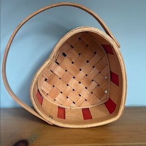 Heart-Shaped Woven Basket with Red Accents